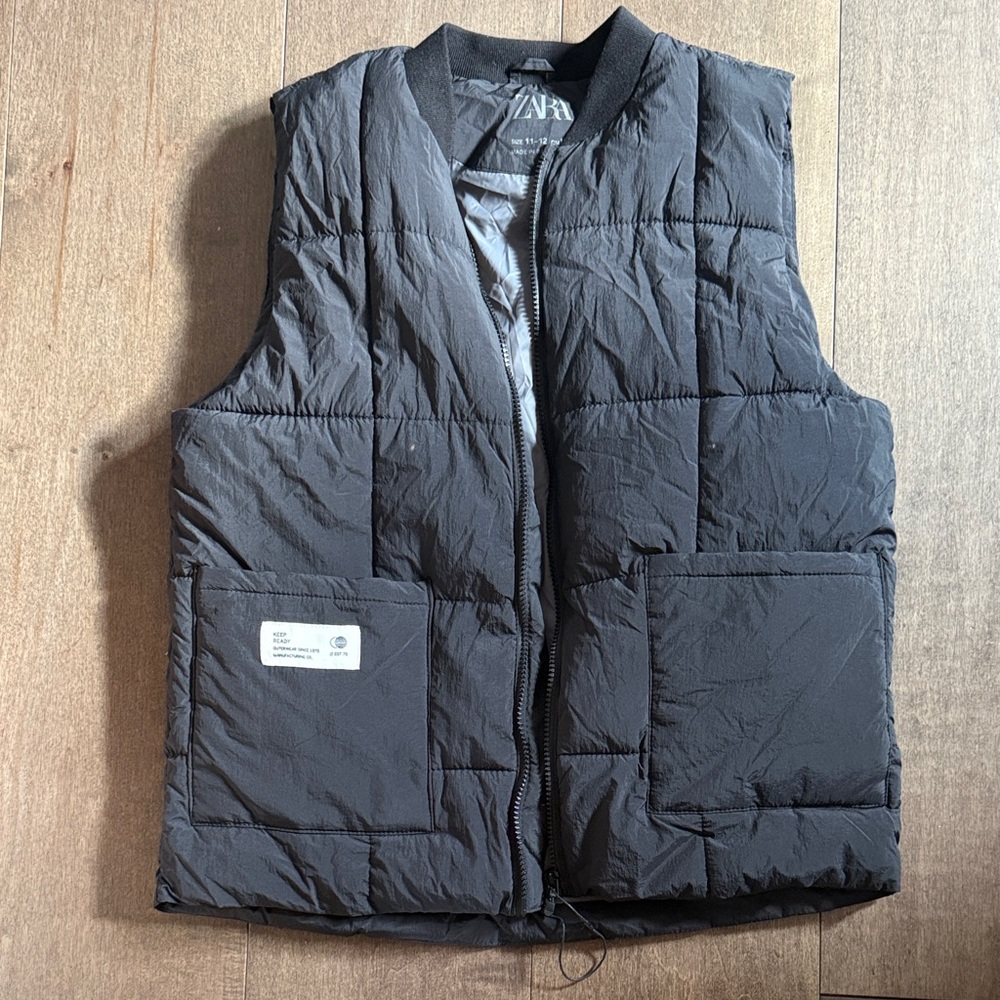 Zara kid’s Charcoal Quilted Vest